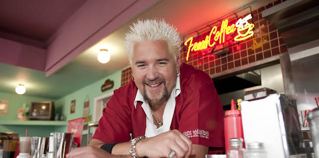 06:00: Diners, Drive-ins and Dives (S38 E10) (S38) | Kanal 9 | 11/14 2025