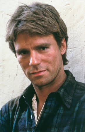 Richard Dean Anderson as 