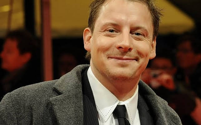 Anders W. Berthelsen