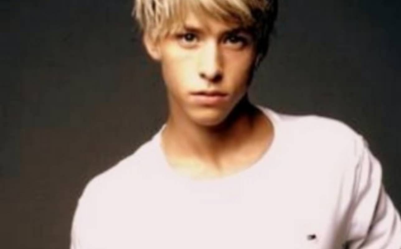 Mitch Hewer