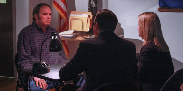 04:45: Nightmare Next Door (S5 E6) (S5) | Kanal 11 | 2/6 2026