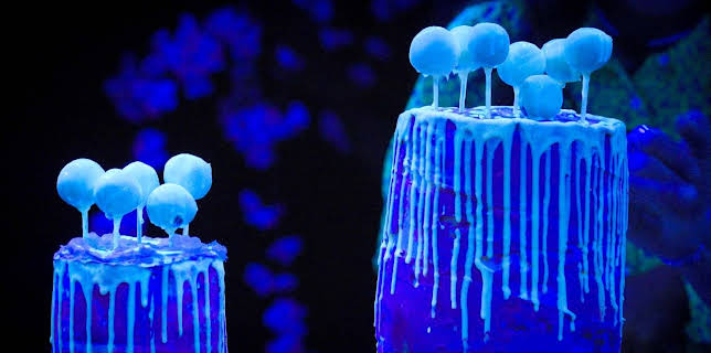 13:35: Bakemesterskapet: Selvlysende godsaker | NRK 2 | 3/18 2026