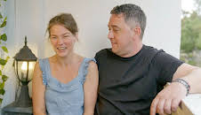 Bargain-Loving Brits in the Sun (S8 E3)