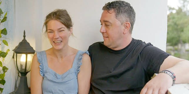 8:00 AM: Bargain-Loving Brits in the Sun (S8 E3) (S8) | 5 Star | 2/17 2026