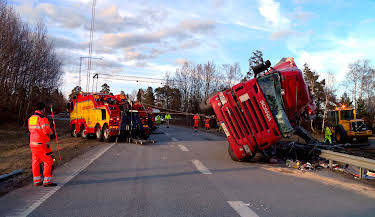 13:00: Veiens helter (S1 E1) (S1) | MAX | 4/15 2026