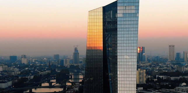 22:15: 42 - Die Antwort auf fast alles | ARD Alpha | 12/10 2025