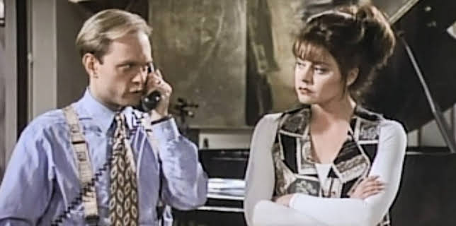 9:40 AM: Frasier | Channel 4 | 11/24 2025