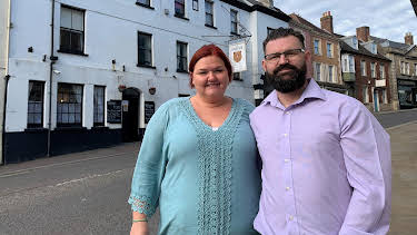 4:50 PM: Four in a Bed | More 4 | 4/8 2026