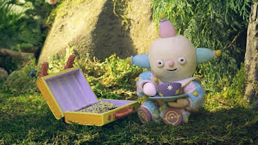 5:50 PM: Moon and Me (S2) | Cbeebies | 11/1 2026