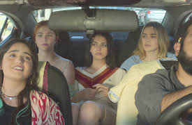 Cindy la Regia: The High School Years: Parenthesis