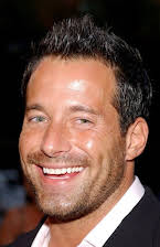 Johnny Messner som 