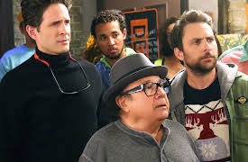 It's Always Sunny in Philadelphia: 3. The Gang Hits the Slopes