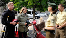 Frau Pfarrer & Herr Priester