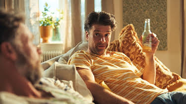 08:45: Sommaren med släkten (S6 E11) (S6) | Kanal 5 | 5/6 2026