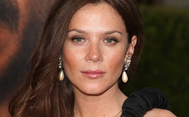 Anna Friel