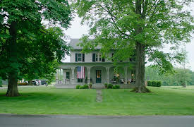 Diary of an Old Home, Season 1: New England Farmhouse: Initials in the Attic