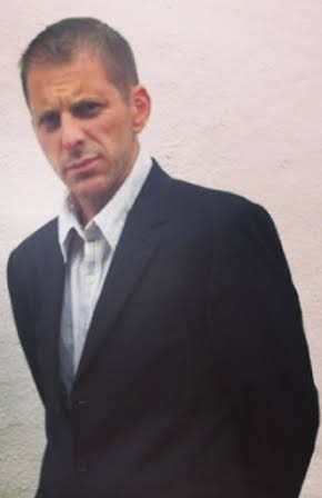 Paul O'Kelly as 