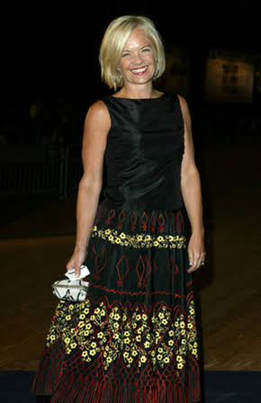Mariella Frostrup as 