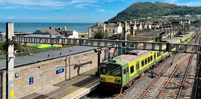 Mit dem Zug entlang der irischen Ostküste