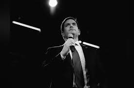 Inside the Greatest Political Show on Earth: The Circus: Inside The Greatest Political Show on Earth - Confidence Game