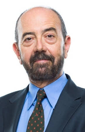 Miguel Rellán as 