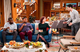 The Neighborhood, Season 1: Welcome to the Dinner Guest
