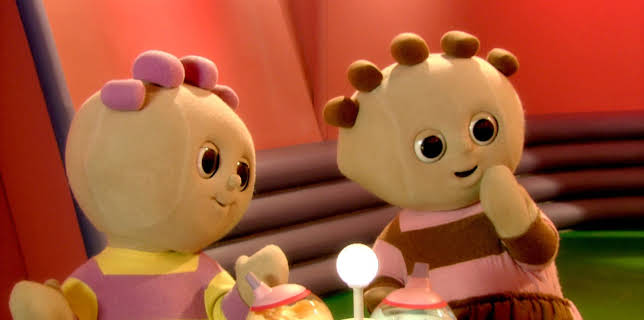 11:00: Drømmehagen: Plinki Plonk lager rare lyder | NRK Super | 11/15 2025