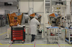 Made In A Day: Satelliter