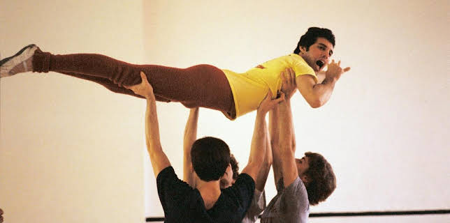 12:00: Freddie Mercury | Arte | 11/2 2025