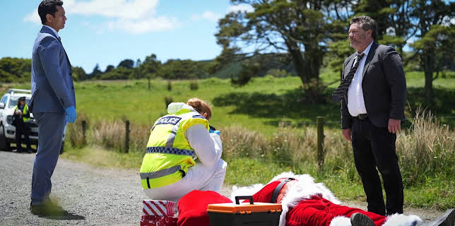 23:20: Mysteria i Brokenwood: Heim til jul | NRK 1 | 12/25 2025