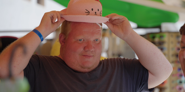 20:30: Charterfeber (S13 E12) (S13) | TV3 | 11/4 2025