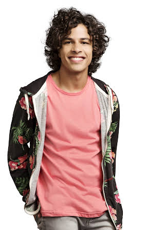 Luan Brum as 