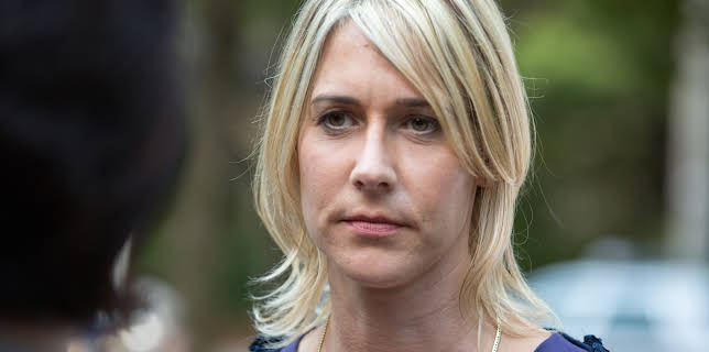 19:00: Web of Lies (S2 E4) (S2) | Investigation Discovery | 3/4 2026