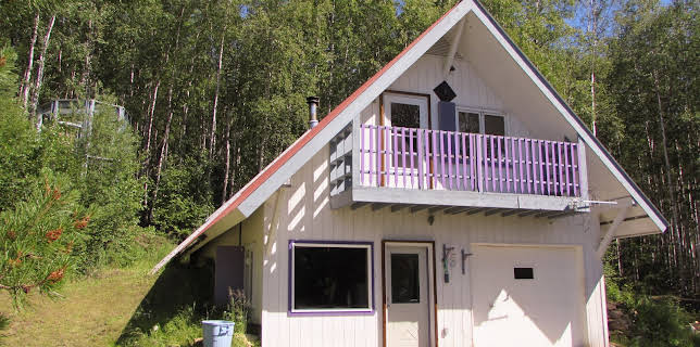 3:30 PM: Buying Alaska (S3 E26) (S3) | Discovery Channel | 12/17 2025