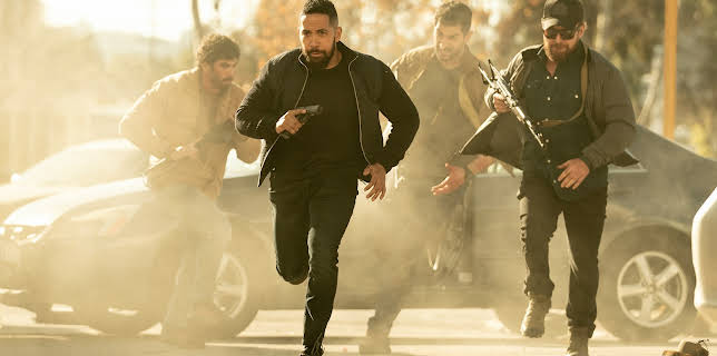 19:00: SEAL Team (S7 E2) (S7) | Viasat 4 | 12/15 2025