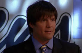 One Tree Hill: The Complete First Season: The Games That Play Us