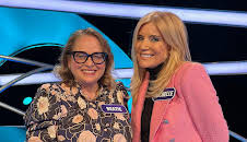 Pointless Celebrities (S16 E16)