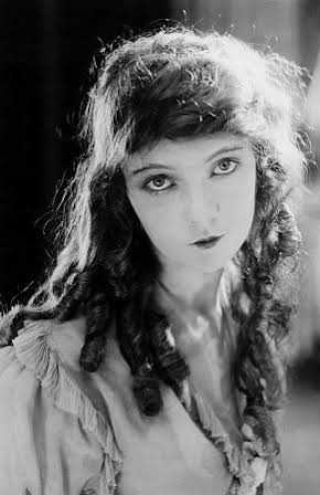 Lillian Gish as 