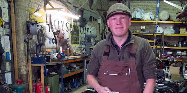 16:40: Salvage Hunters: The Restorers (S2 E1) (S2) | Discovery Channel | 11/20 2025