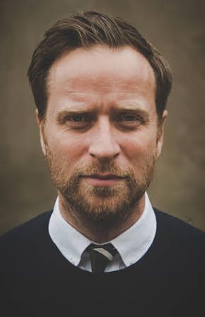 Jesper Zartov as Director