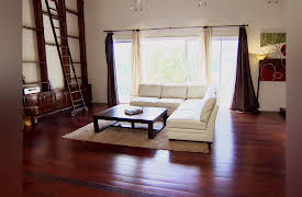 Selling LA Season 1: Going the Extra Mile