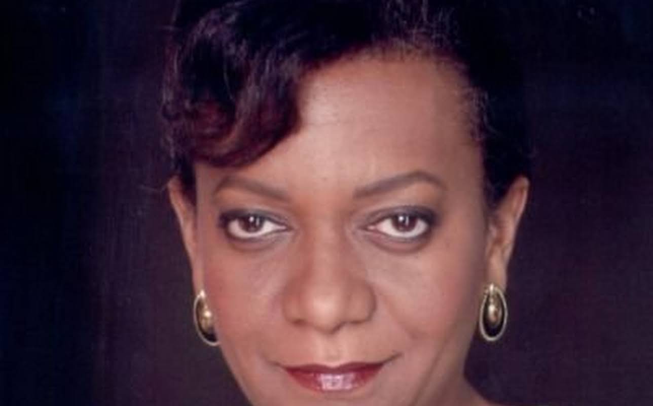 Lorena Gale