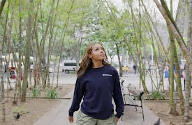 Weathered: Earth's Extremes, Season 1: The Heat Is On