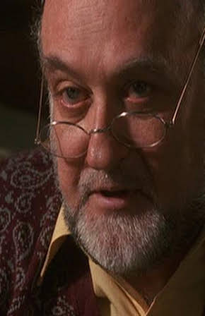 Jim Peck as 