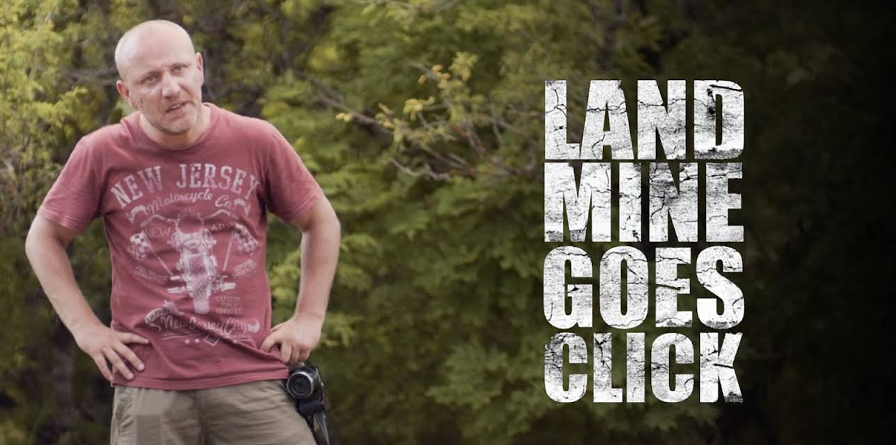 Landmine Goes Click (2015)