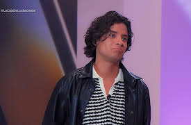 La Caja de Los Secretos season-1: La Caja de Los Secretos - Soltero Ricardo