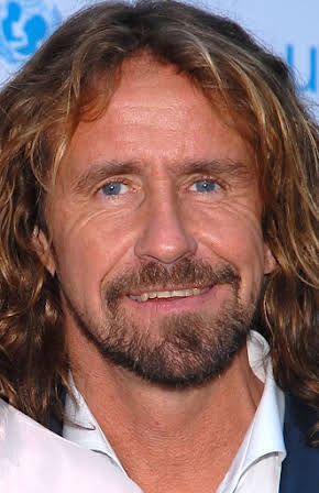 Anders Timell as 