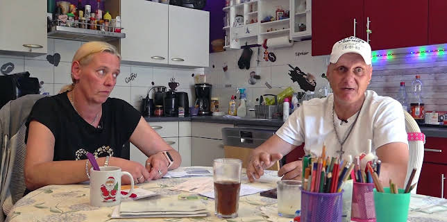 18:05: Hartz und herzlich - Tag für Tag Benz-Baracken | RTL 2 | 3/5 2026