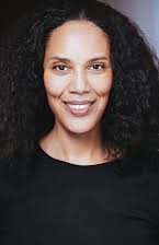 Lara-Sophie Milagro as 