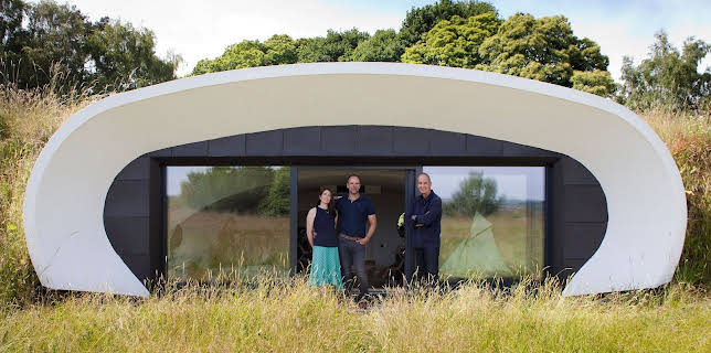 7:55 PM: Grand Designs | More 4 | 12/22 2025